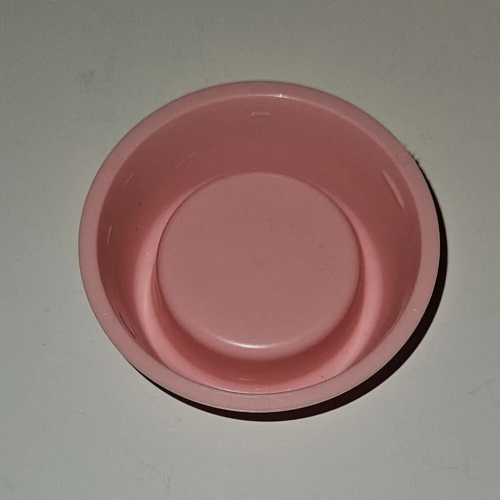 VTG Put & Take Game Pink Spinner Red Yellow Blue Chips Schaper 1965 READ